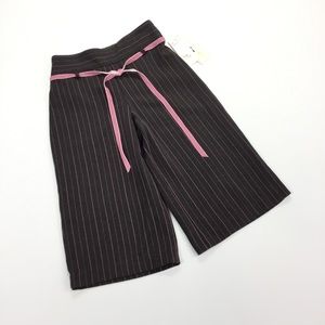 NWT IZ BYER Girls Pinstripe Cropped Pants Sz 5